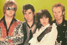 Pretenders-band-1981 100xrcom